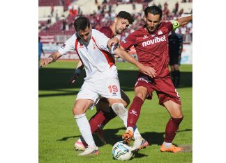 Superbet League 2 Λάρισα – Πανσερραϊκός 0-0: Στην επανάληψη τα λιοντάρια είχαν ανυπαρξία φάσεων για γκολ!!!